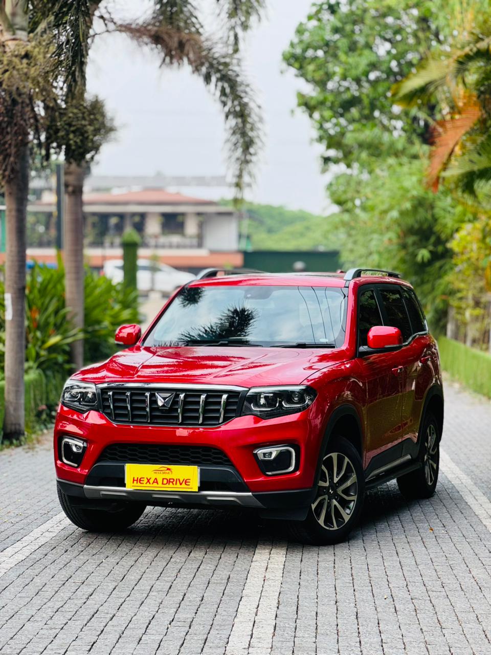 Mahindra SCORPIO